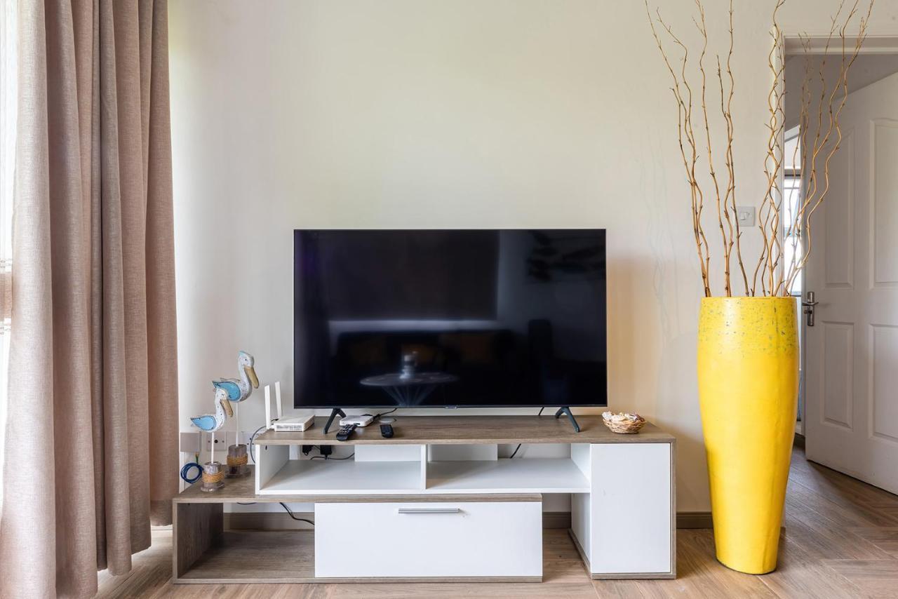 373 Wolmar Cosy And Modern Apartment- 200 Metres From The Beach And Supermarkets And Just Next To Domaine De Wolmar With Views Of Deers And Green Natural Park Flic en Flac Экстерьер фото